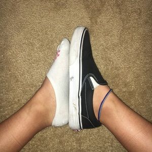 BLACK SLIP ON VANS